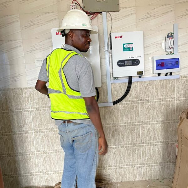 5.5kv with 5kwh Lifepo4 Must Battery @ Ikorodu. Lagos 2025